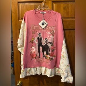 New upcycled Daydreamer Fleetwood Mac pink & White Graphic Shirt w/ vintage fab